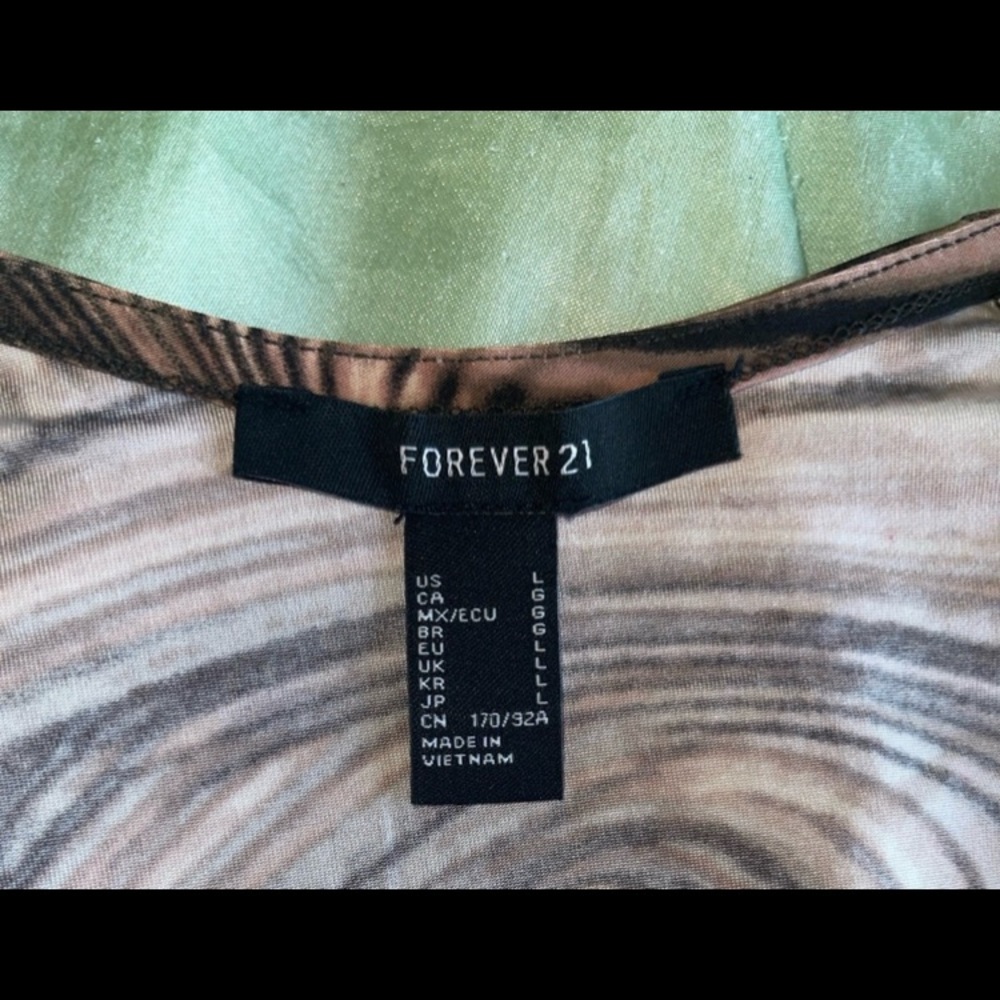 Forever 21 Blouse - Picture 5 of 5
